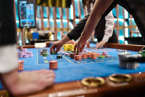 ak4d slot live-dealer blackjack table on mobile screen